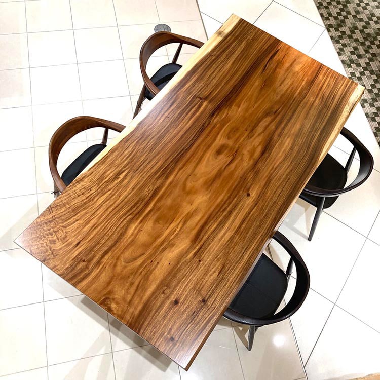 梅田店 モンキーポッド 幅220×奥行110-111×厚み5.1cm